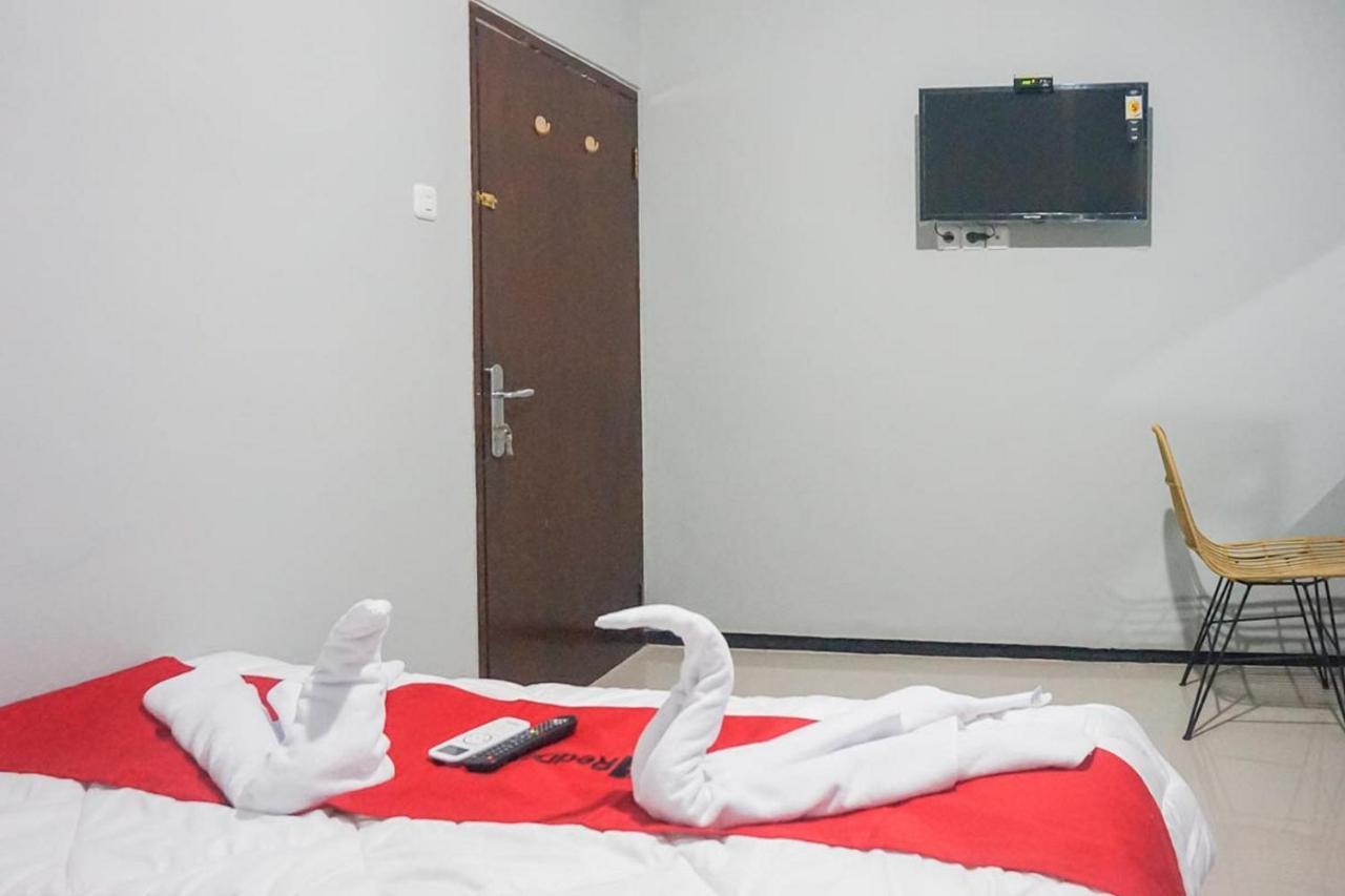 Reddoorz Plus @ Kalpataru Malang Exteriér fotografie